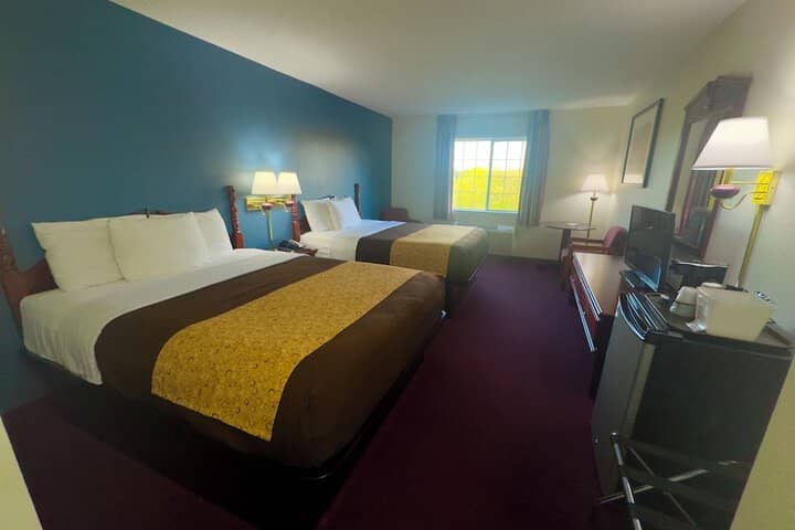 Room 13 of 29